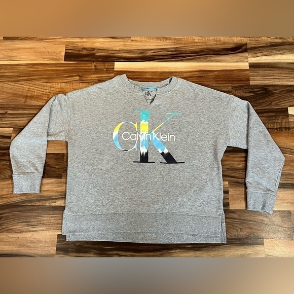 VTG Calvin Klein sz. Large Cropped Drop Shoulder Sweatshirt Blue Tie Dye - Picture 10 of 13